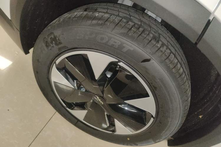 Used Dongfeng Aeolus L7 New Energy 2024 205 Air Exterior 8