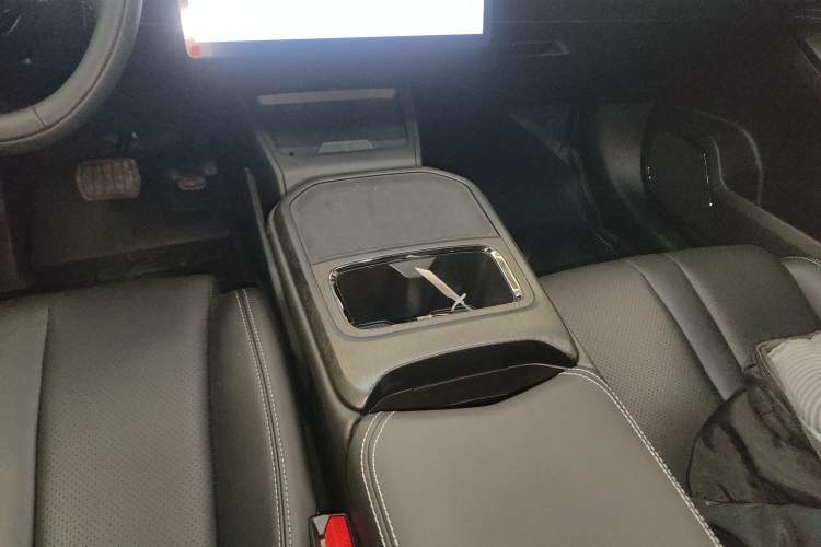 Used Dongfeng Aeolus L7 New Energy 2024 205 Air Gear Lever