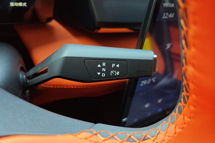 Used Dongfeng Aeolus L7 New Energy 2024 205 Plus Gear Lever