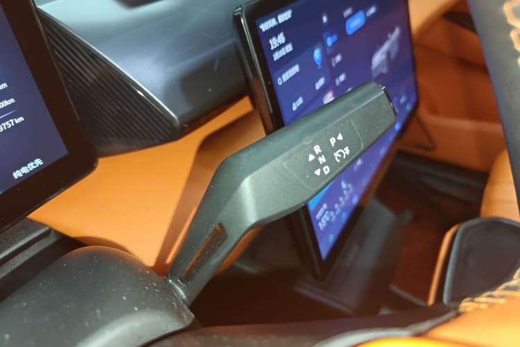 Used Dongfeng Aeolus L7 New Energy 2024 205 Plus Gear Lever