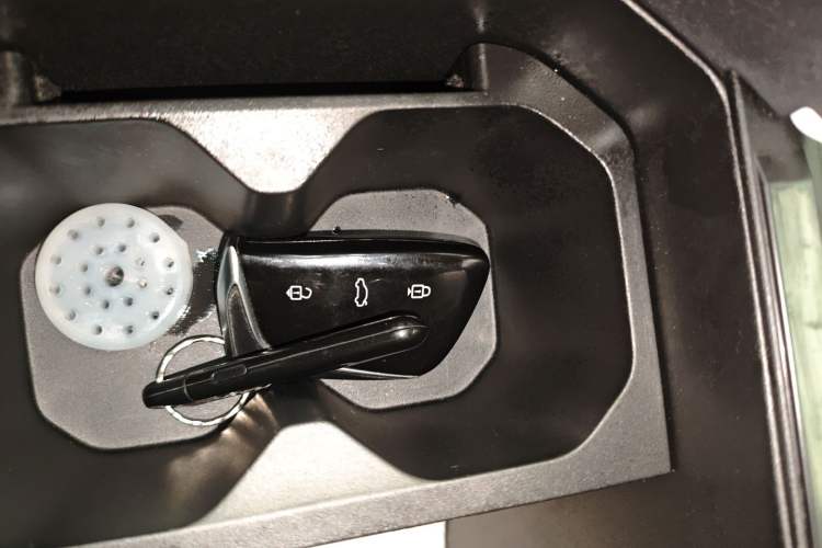 Used Dongfeng Aeolus L7 New Energy 2024 518 Pro Interior 1