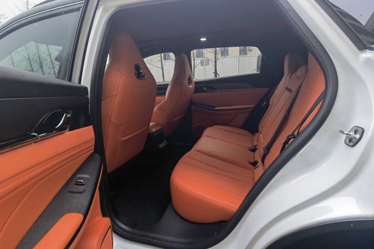Used Dongfeng Aeolus L7 New Energy 2024 205 Plus Interior 2