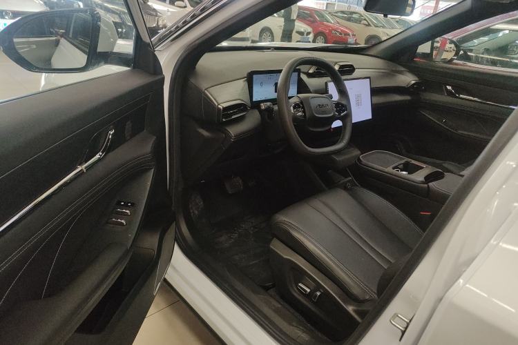 Used Dongfeng Aeolus L7 New Energy 2024 205 Air Interior 3