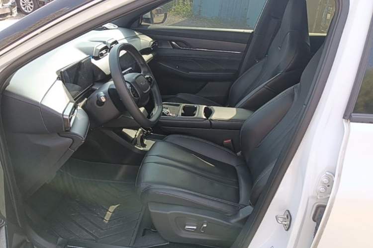 Used Dongfeng Aeolus L7 New Energy 2024 518 Pro Left Front Seat