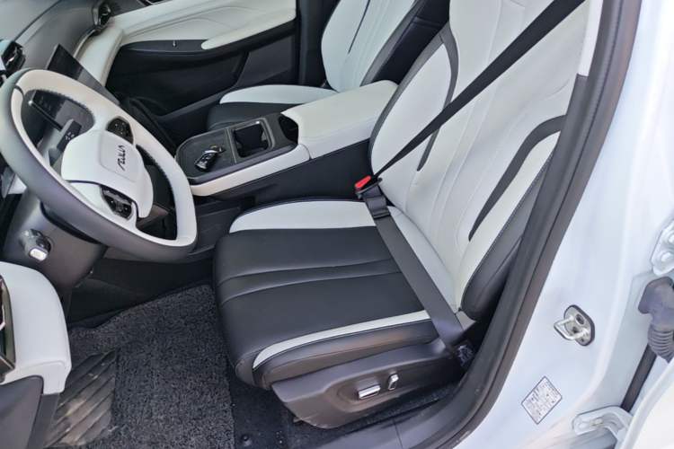 Used Dongfeng Aeolus L7 New Energy 2024 518 Pro Left Front Seat