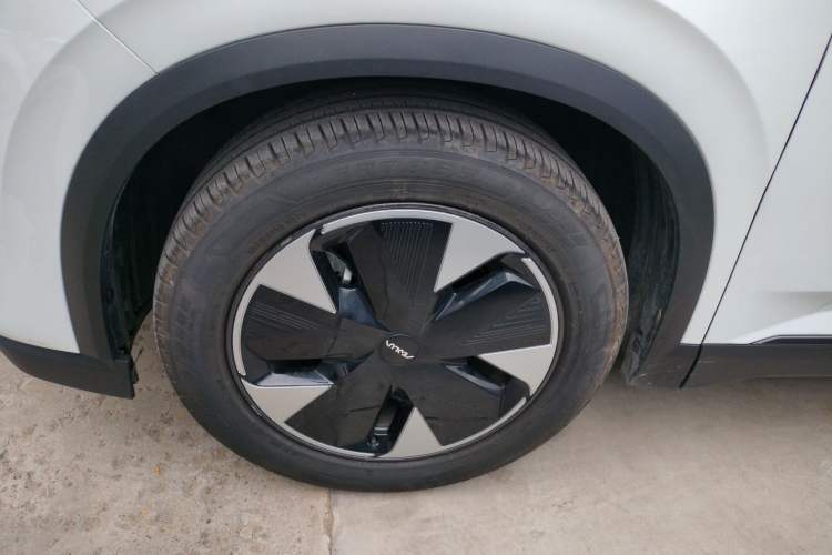 Used Dongfeng Aeolus L7 New Energy 2024 205 Air Left Front Wheel Hub
