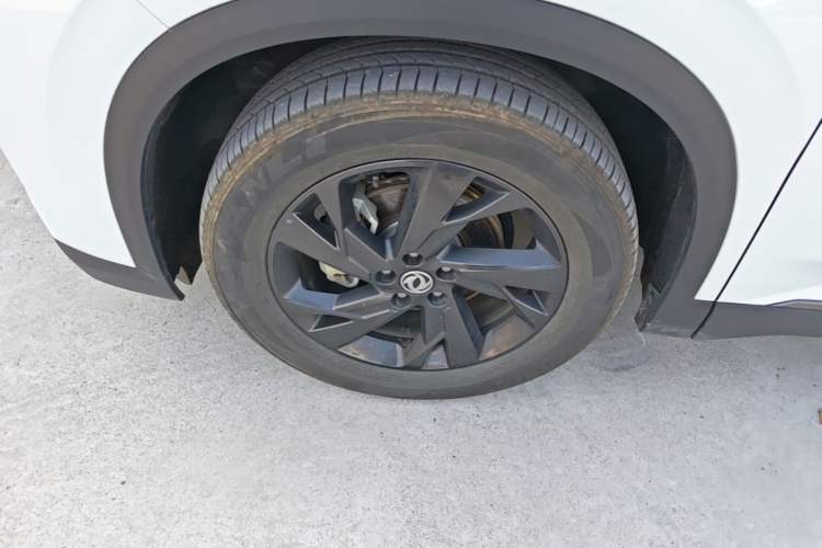 Used Dongfeng Aeolus L7 New Energy 2024 518 Pro Left Front Wheel Hub