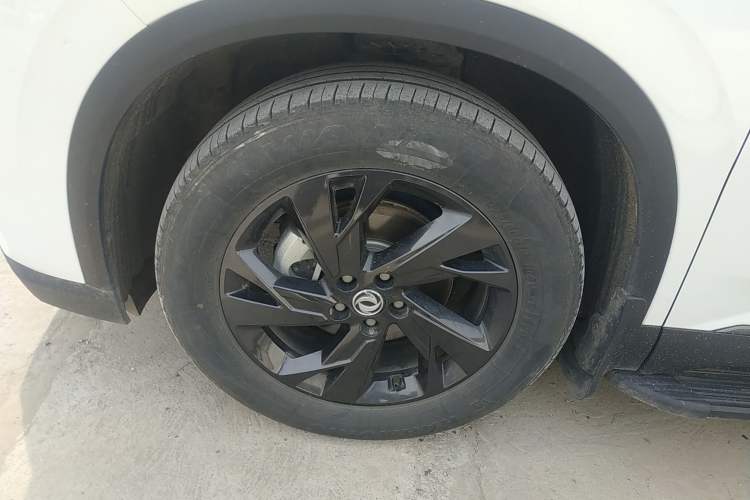 Used Dongfeng Aeolus L7 New Energy 2024 518 Pro Left Front Wheel Hub