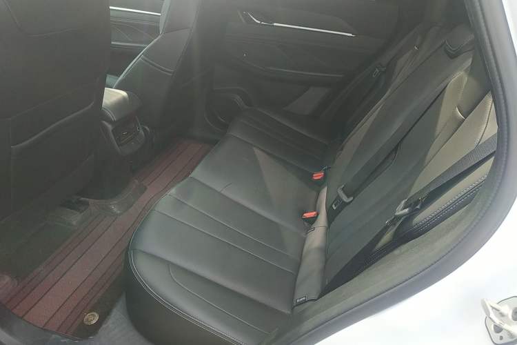 Used Dongfeng Aeolus L7 New Energy 2024 518 Pro Left Rear Seat