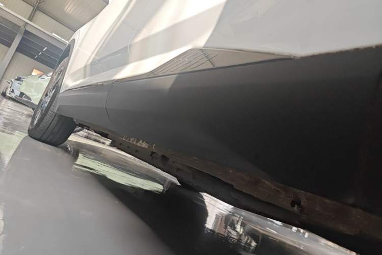 Used Dongfeng Aeolus L7 New Energy 2024 205 Max Custom Edition Left Side Sill
