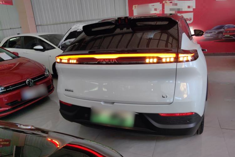 Used Dongfeng Aeolus L7 New Energy 2024 205 Pro Rear