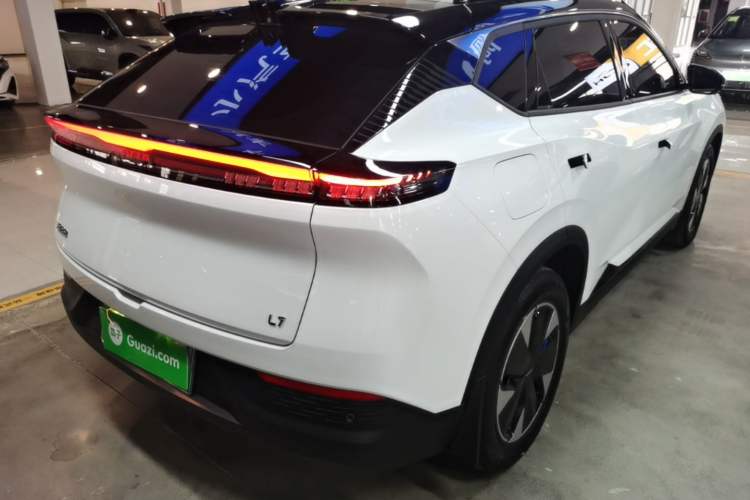 Used Dongfeng Aeolus L7 New Energy 2024 205 Pro Rear Right 45 Deg