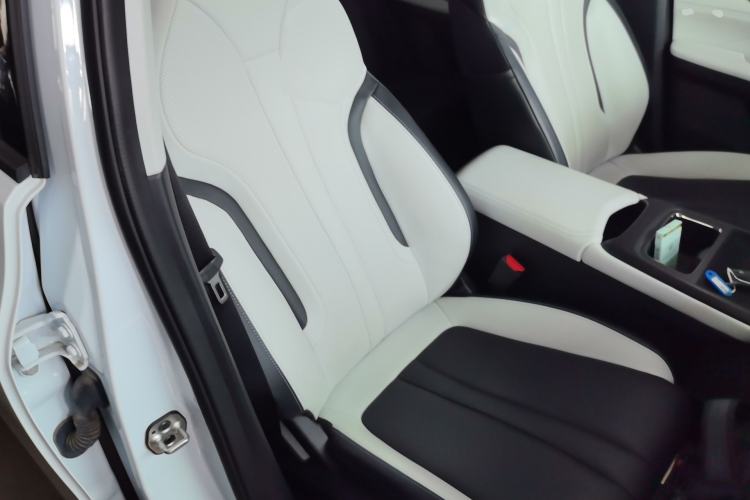 Used Dongfeng Aeolus L7 New Energy 2024 518 Pro Right Front Seat