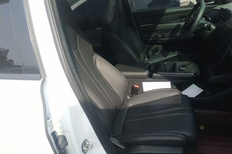 Used Dongfeng Aeolus L7 New Energy 2024 518 Pro Right Front Seat