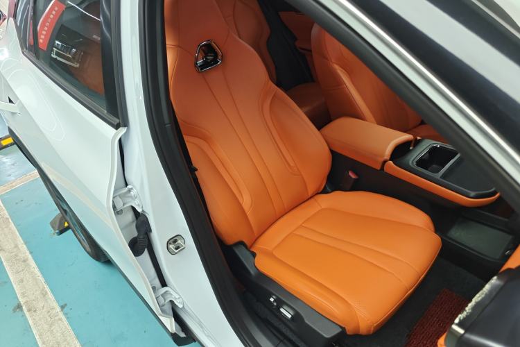 Used Dongfeng Aeolus L7 New Energy 2024 205 Plus Right Front Seat
