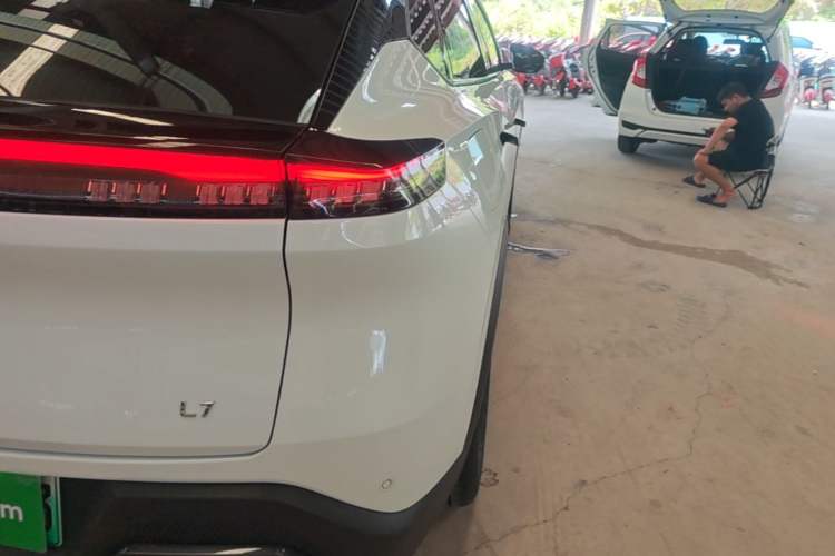 Used Dongfeng Aeolus L7 New Energy 2024 205 Plus Right Rear Taillight