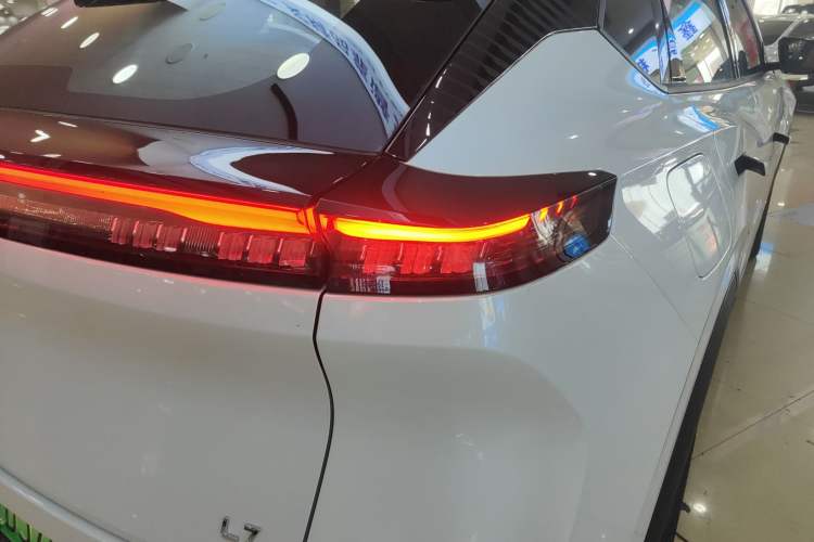 Used Dongfeng Aeolus L7 New Energy 2024 518 Pro Right Rear Taillight