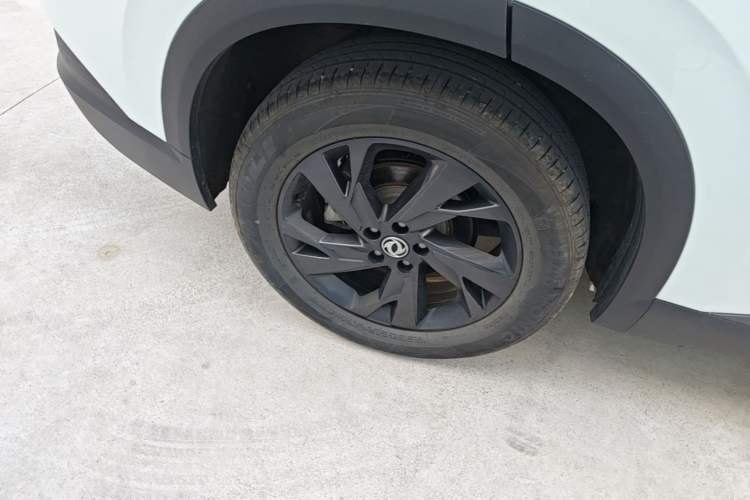 Used Dongfeng Aeolus L7 New Energy 2024 518 Pro Right Rear Wheel Hub