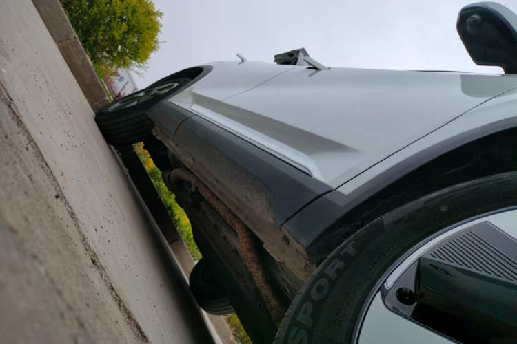 Used Dongfeng Aeolus L7 New Energy 2024 205 Air Right Side Sill
