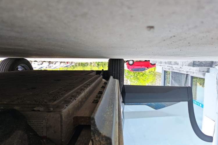 Used Dongfeng Aeolus L7 New Energy 2024 518 Pro Right Side Sill