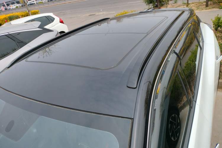 Used Dongfeng Aeolus L7 New Energy 2024 205 Air Roof
