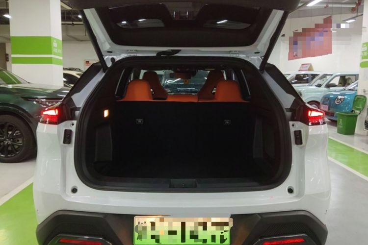 Used Dongfeng Aeolus L7 New Energy 2024 205 Plus Trunk