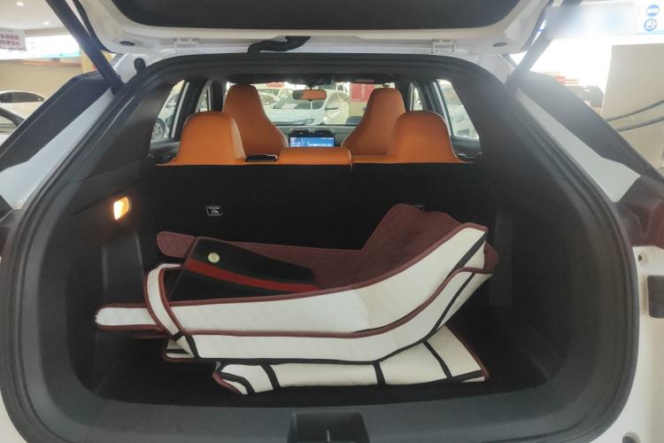 Used Dongfeng Aeolus L7 New Energy 2024 518 Pro Trunk