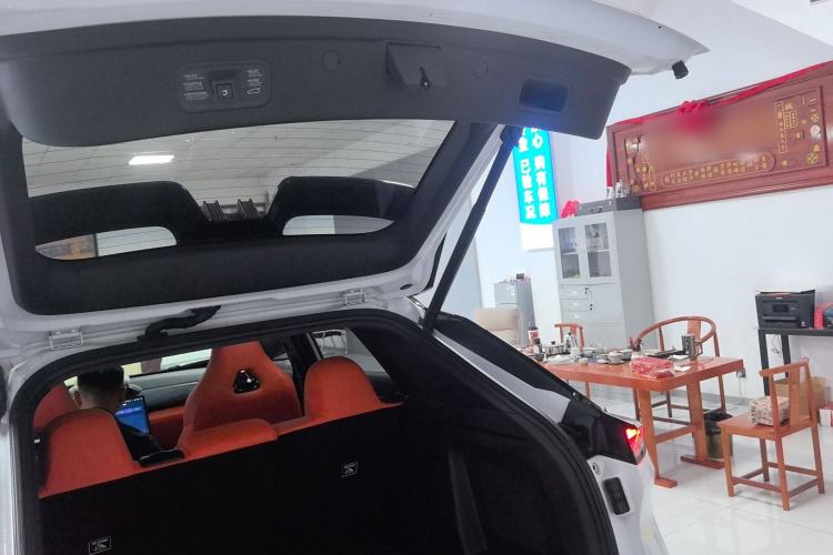 Used Dongfeng Aeolus L7 New Energy 2024 205 Plus Trunk