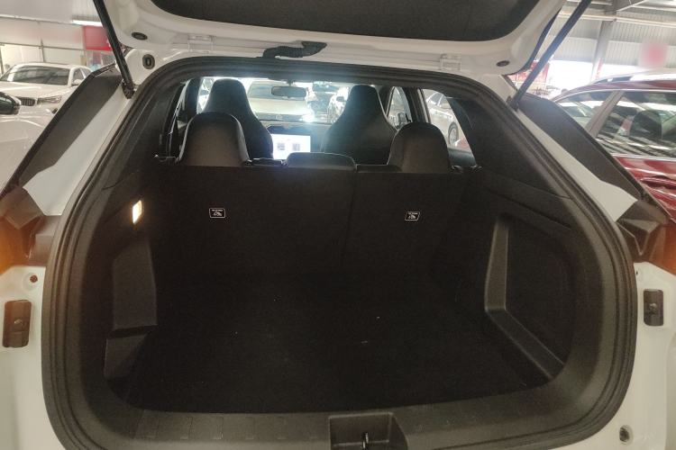 Used Dongfeng Aeolus L7 New Energy 2024 205 Air Trunk