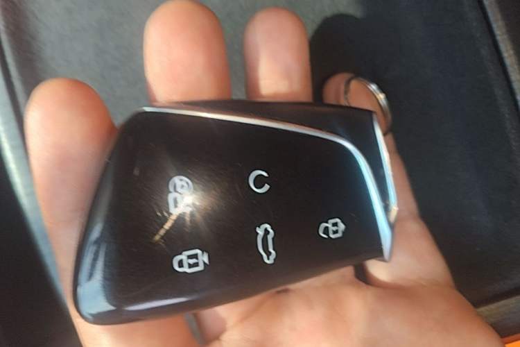 Used Dongfeng Aeolus L7 New Energy 2024 518 Pro Vehicle Key