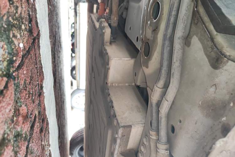 Used Dongfeng Aeolus L7 New Energy 2024 205 Pro Chassis Front Left