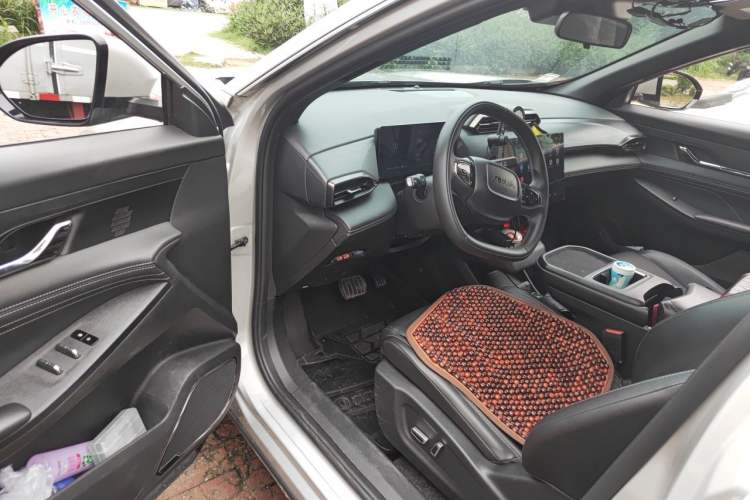Used Dongfeng Aeolus L7 New Energy 2024 205 Pro Driver Seat