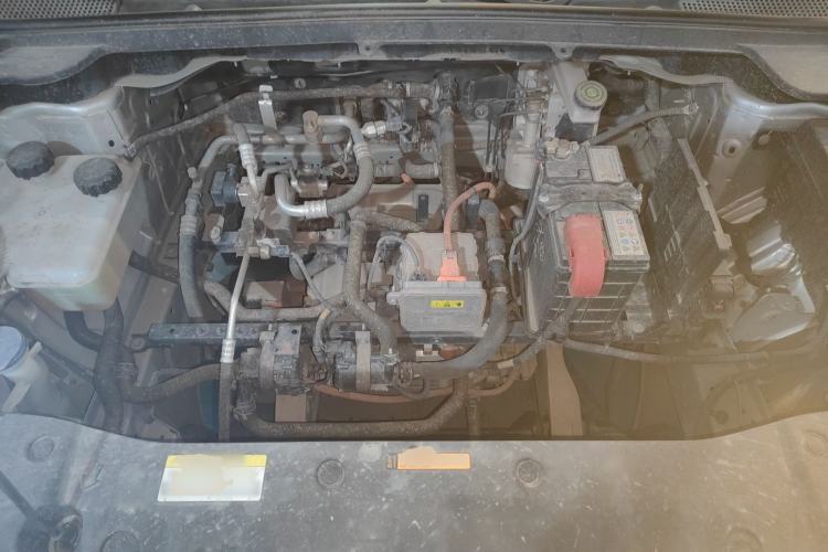 Used Dongfeng Aeolus L7 New Energy 2024 518 Air Engine Bay