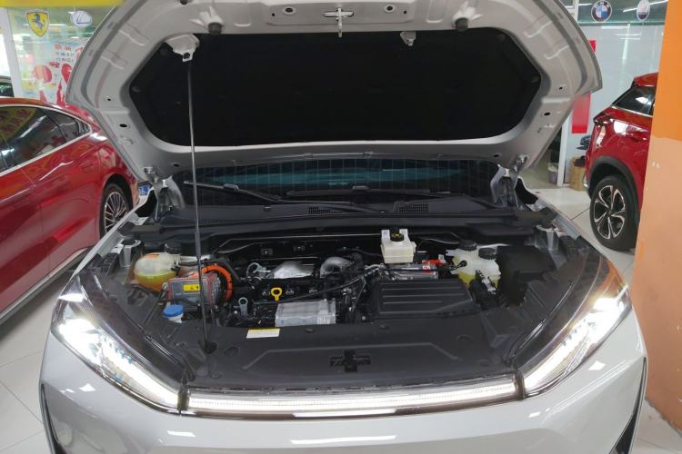 Used Dongfeng Aeolus L7 New Energy 2024 205 Plus Engine Bay