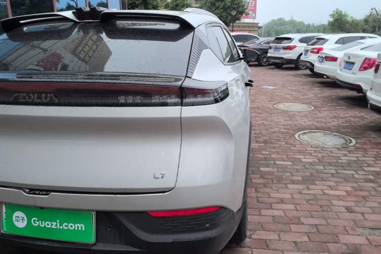 Used Dongfeng Aeolus L7 New Energy 2024 205 Pro Exterior 3