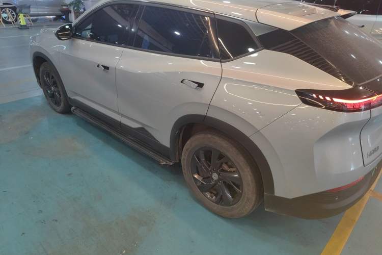 Used Dongfeng Aeolus L7 New Energy 2024 518 Air Exterior 3