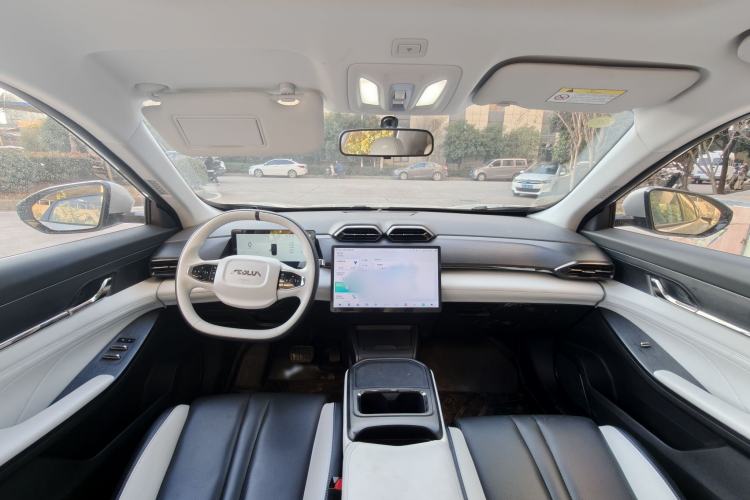 Used Dongfeng Aeolus L7 New Energy 2024 518 Pro Interior 3