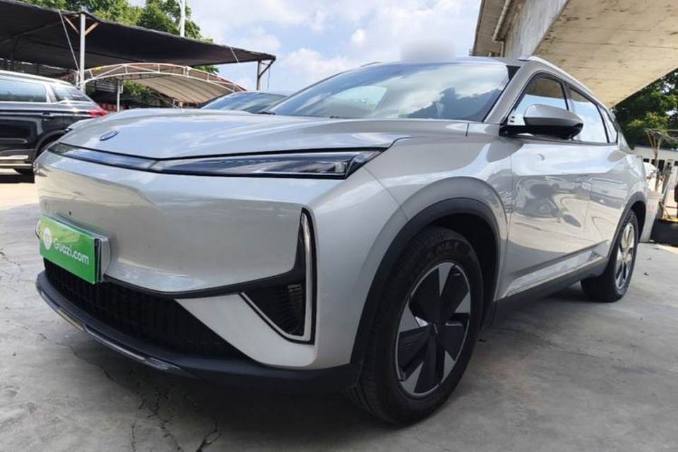 Dongfeng Aeolus L7 New Energy 2024