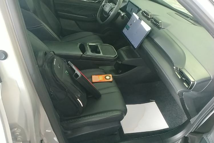 Used Dongfeng Aeolus L7 New Energy 2024 205 Pro Right Front Seat