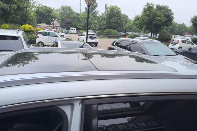 Used Dongfeng Aeolus L7 New Energy 2024 205 Pro Roof