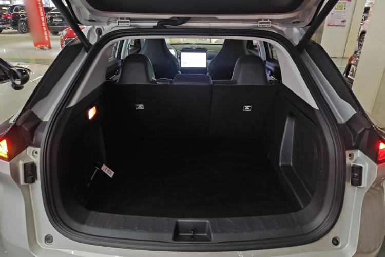 Used Dongfeng Aeolus L7 New Energy 2024 518 Pro Trunk