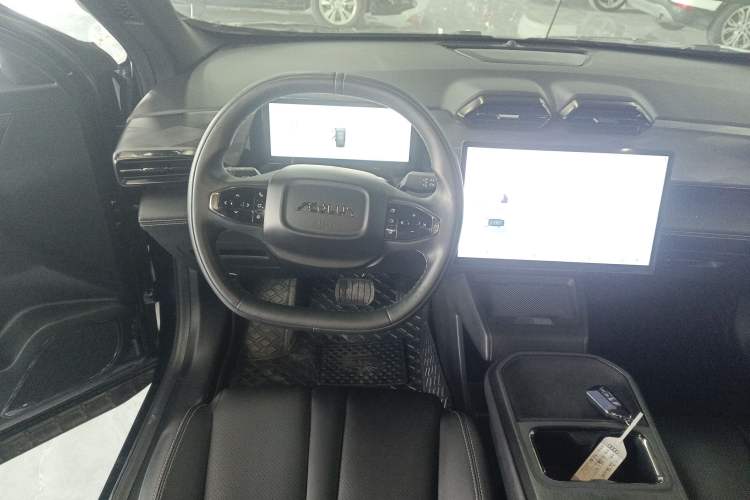 Used Dongfeng Aeolus L7 New Energy 2025 518 Comfort Edition Steering Wheel