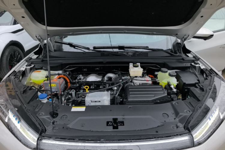 Used Dongfeng Aeolus L7 New Energy 2025 205 Ultra-Long Range Indulgence Version Engine Bay