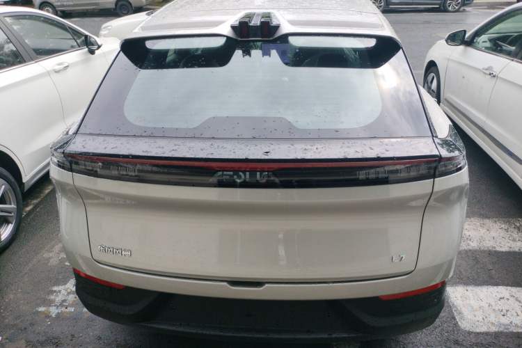 Used Dongfeng Aeolus L7 New Energy 2025 518 Comfort Edition Exterior 4
