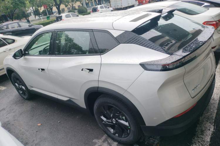 Used Dongfeng Aeolus L7 New Energy 2025 518 Comfort Edition Exterior 5