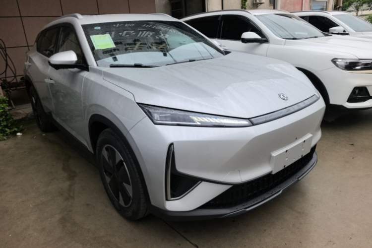 Used Dongfeng Aeolus L7 New Energy 2025 205 Ultra-Long Range Indulgence Version Front Right 45 Deg