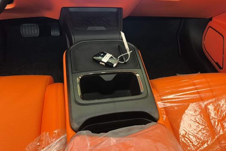 Used Dongfeng Aeolus L7 New Energy 2025 205 Ultra-Long Range Deluxe Edition Gear Lever