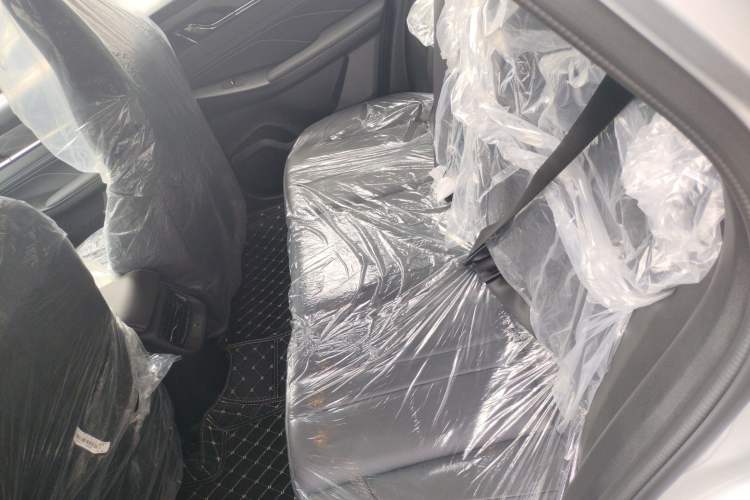 Used Dongfeng Aeolus L7 New Energy 2025 518 Comfort Edition Interior 1
