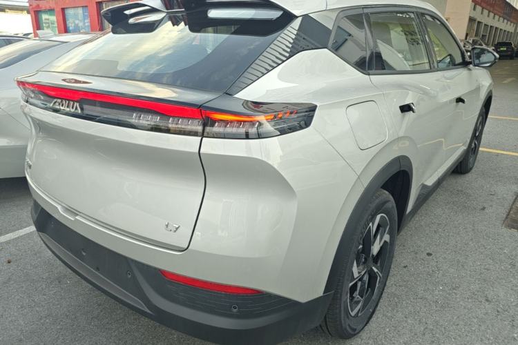 Used Dongfeng Aeolus L7 New Energy 2025 518 Comfort Edition Rear Right 45 Deg