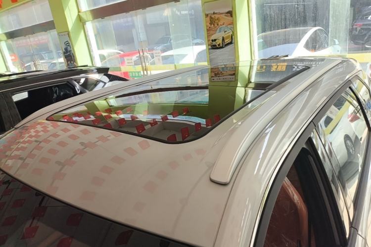 Used Dongfeng Aeolus L7 New Energy 2025 205 Ultra-Long Range Deluxe Edition Roof
